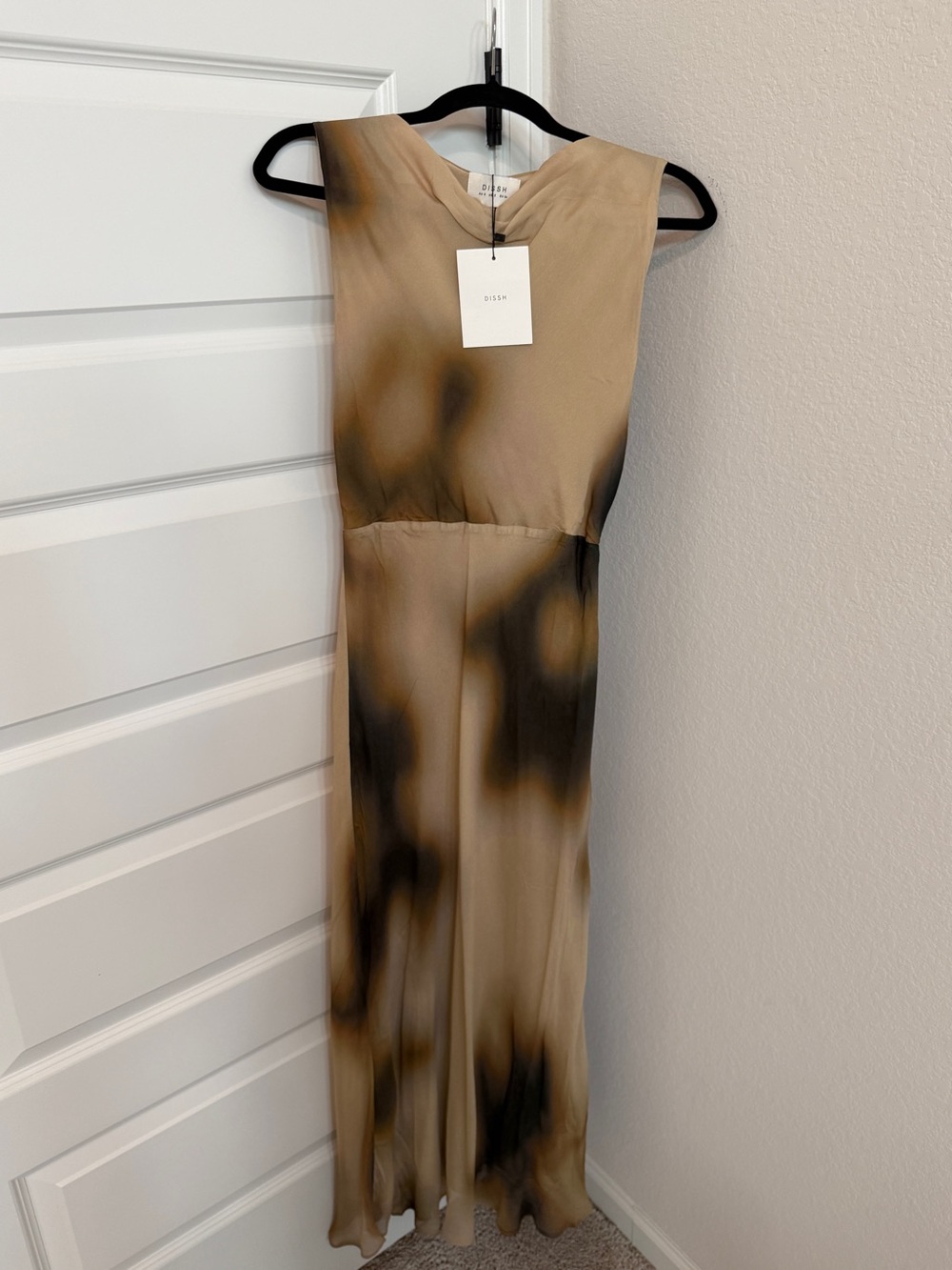 NWT DISSH Silky Sleeveless Beige & Black Tie-Dye Dress